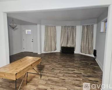 Main picture of 1074 Forest Rd