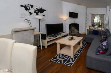 Main picture of 2379 Virginia St