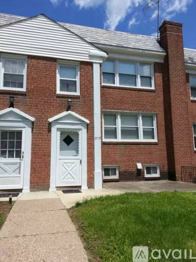 Main picture of 3719 Mimi Cir