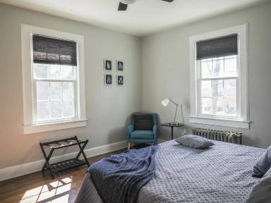 Main picture of 519 E Main St