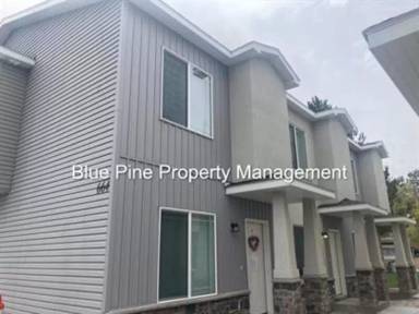 Main picture of 664 S Saturn Ave