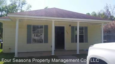 Main picture of 1111 Beach Ave