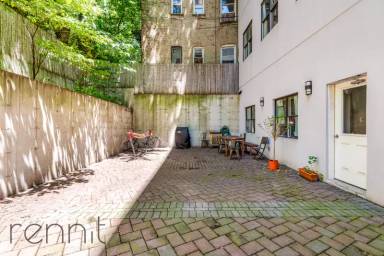 Main picture of 1444 Bedford Ave