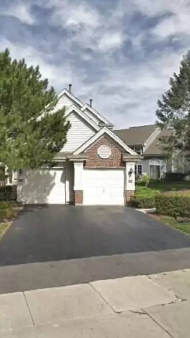 Main picture of 920 Little Falls Ct
