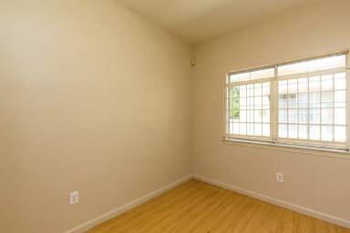 Main picture of 46 S Lotus Ave