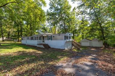 Main picture of 252 Bluff Ln