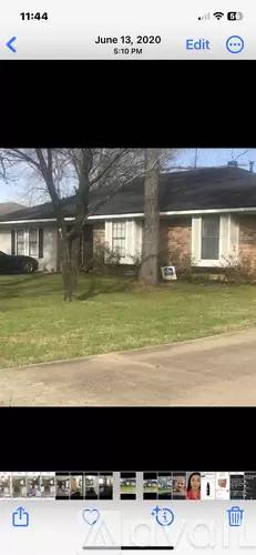 Main picture of 2636 Brown St