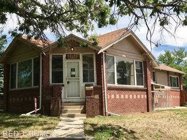 Main picture of 2702 Lowell Blvd