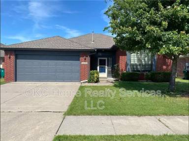 Main picture of 16409 Otter Dr