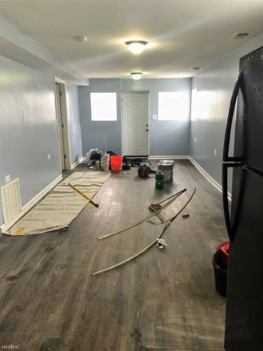 Main picture of 814 N Lawndale Ave