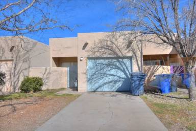 Main picture of 449 Cordova Ave NW
