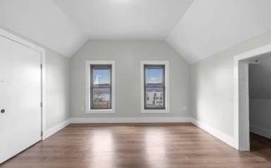 Main picture of 136 Buena Vista Ave