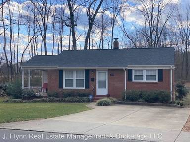 Main picture of 315 Fannie Cir