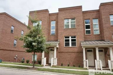 Main picture of 1231 Twin Branches Way