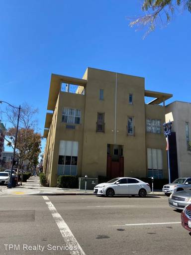 Main picture of 988 G St