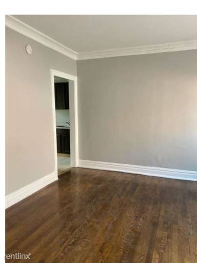 Main picture of 7749 S Yates Blvd