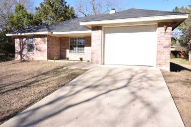 Main picture of 4 Dog Wood Ct