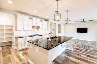 Main picture of 9742 E Thatcher Ave