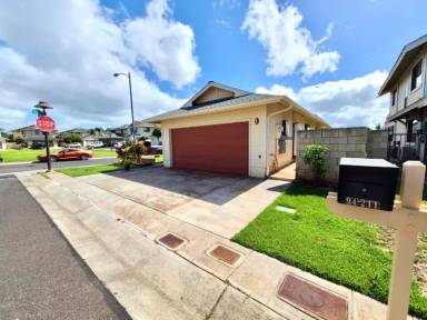 Main picture of 94-211 Kuuaki Pl