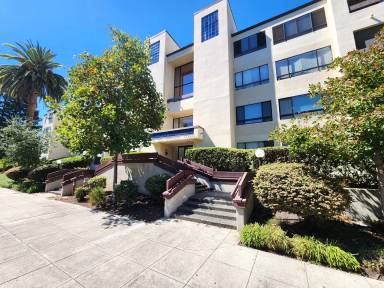 Main picture of Four Ten Sheridan Avenue