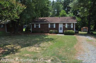 Main picture of 4854 Berl St