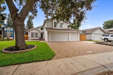 Main picture of 924 Shellwood Way