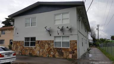 Main picture of 1707 NW 15th St