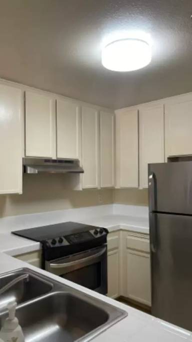Main picture of 5990 Dandridge Ln