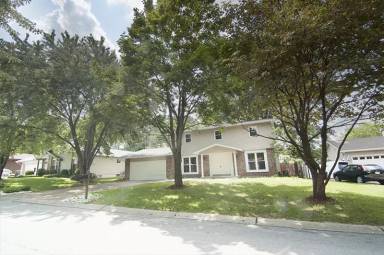 Main picture of 1415 Ticonderoga Dr