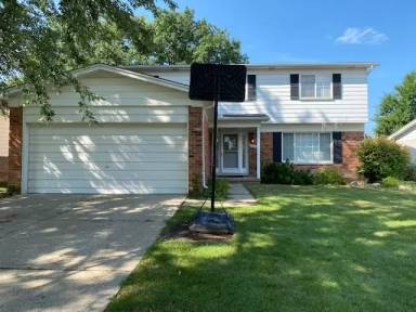 Main picture of 1625 Lakewood Dr