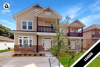 Main picture of 907 Montclair Ave