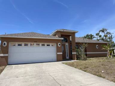 Main picture of 4206 SW 14th Pl