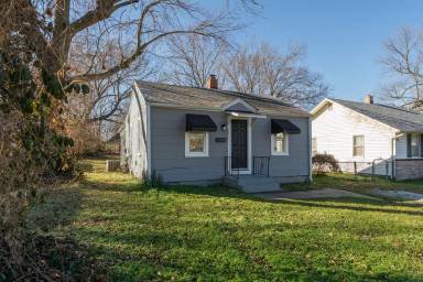 Main picture of 1311 N Fremont Ave