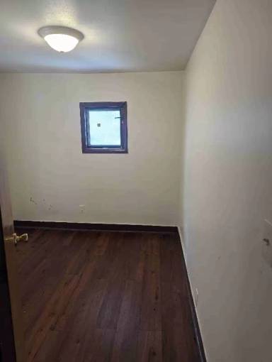 Main picture of 406 Tyson Pl
