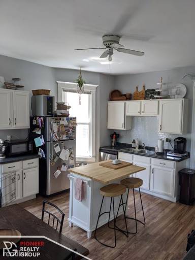 Main picture of 3119 N Paulina St