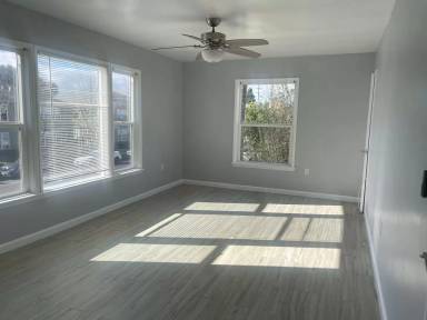 Main picture of 4479 N Banner Dr