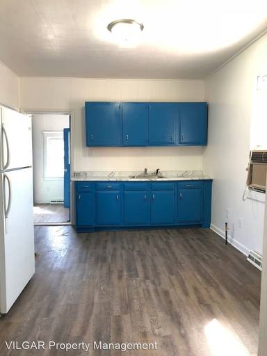 Main picture of 4817 Northcote Ave