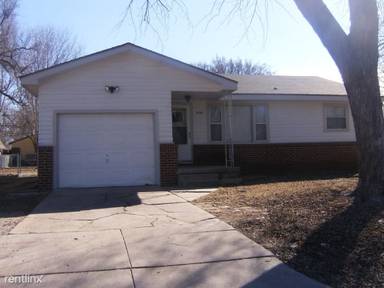 Main picture of 3550 N Wellington Pl