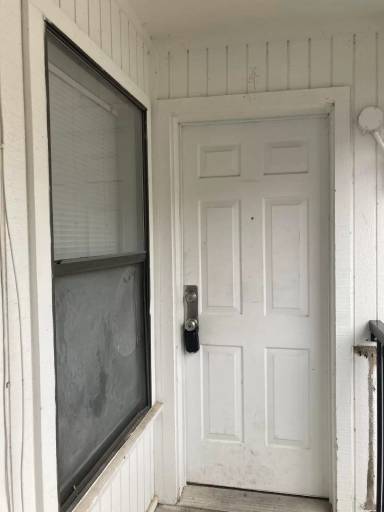 Main picture of 203 S Baggett St