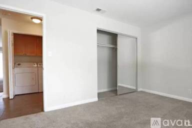 Main picture of 8425 N Lake Dr