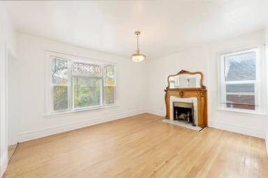 Main picture of 87 C St