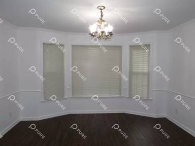 Main picture of 115 Madison Pointe Pl