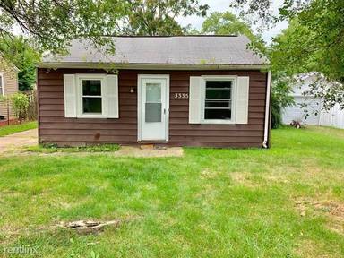 Main picture of 3335 N Leroy Ave