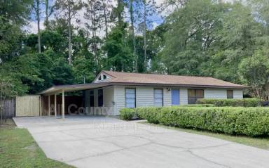 Main picture of 111 Grove Ave