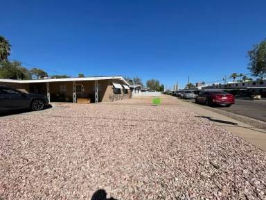 Main picture of 946 W Monterosa St