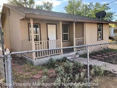Main picture of 406 S 5th St