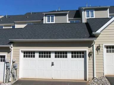 Main picture of 906 Bing Ln