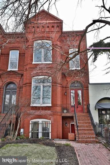 Main picture of 603 Massachusetts Ave NE