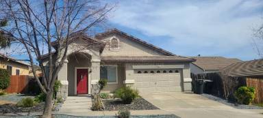 Main picture of 37 White Birch Ct
