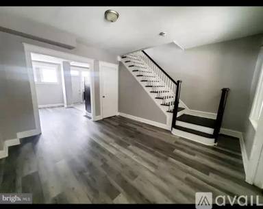 Main picture of 5563 Blakemore St